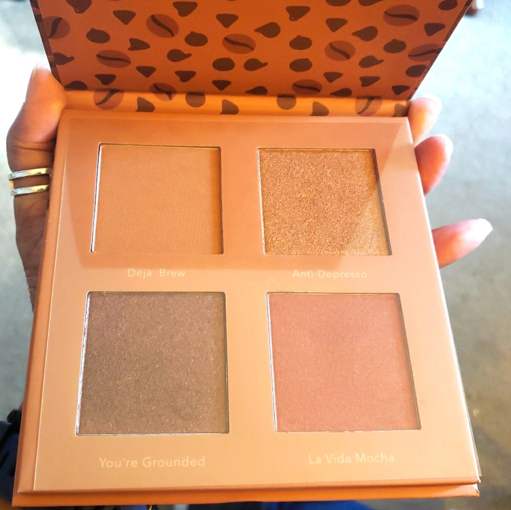 Bronzer Pallate